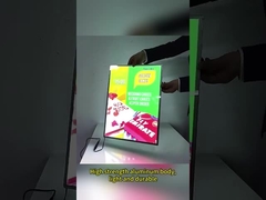 Вы можете свободно регулировать вертикальную или горизонтальную доску и быстро менять плакат.